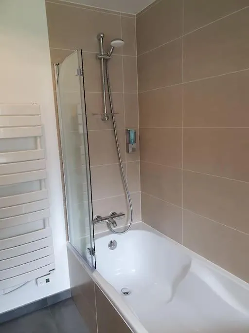 Gite Manoir De Kerlez Plain-Pied Briec